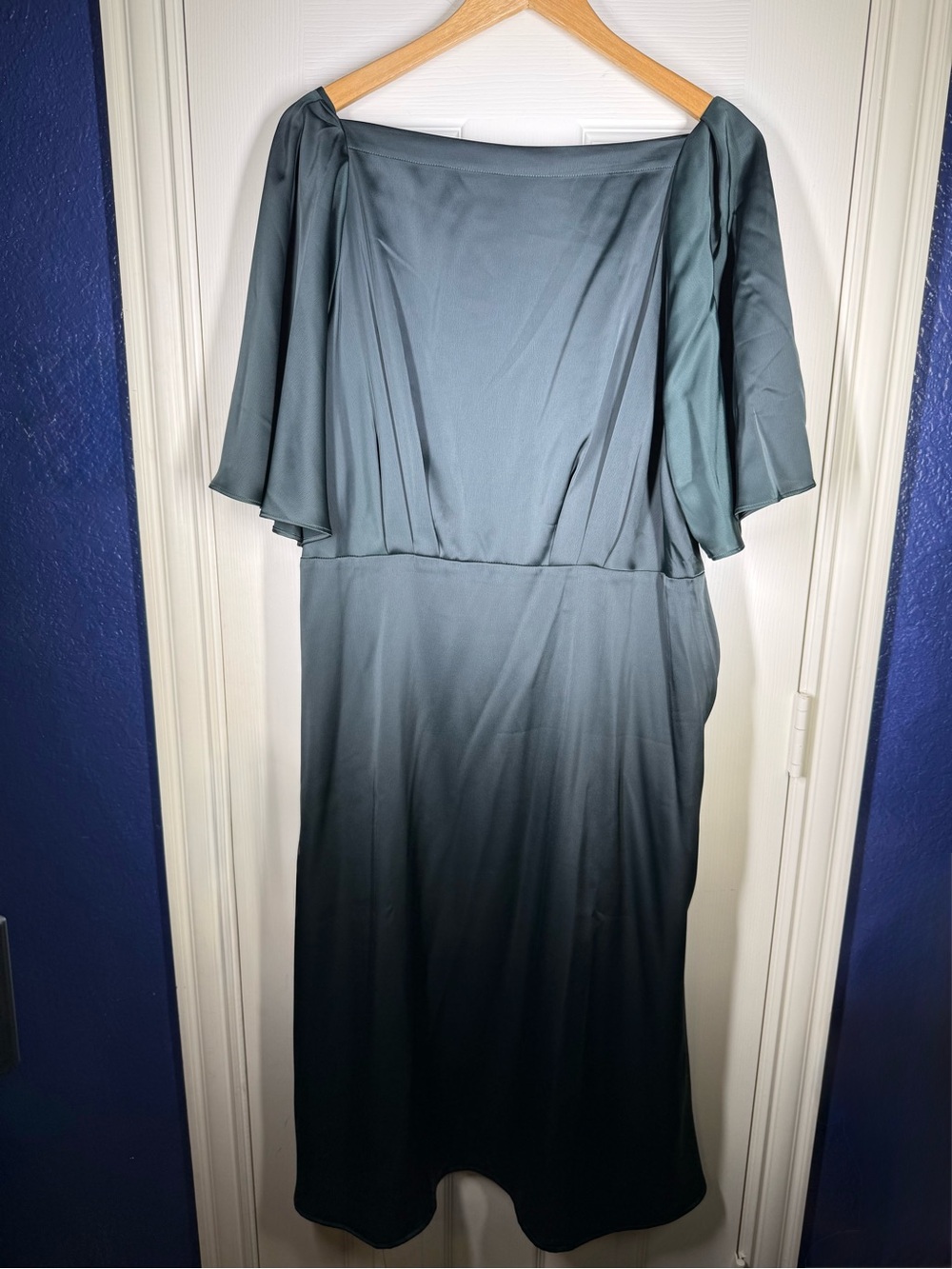 NWT Banana Republic Hunter Green Midi Dress with Flutter Sleeves Sz 16 Orig $120 - Picture 1 of 8